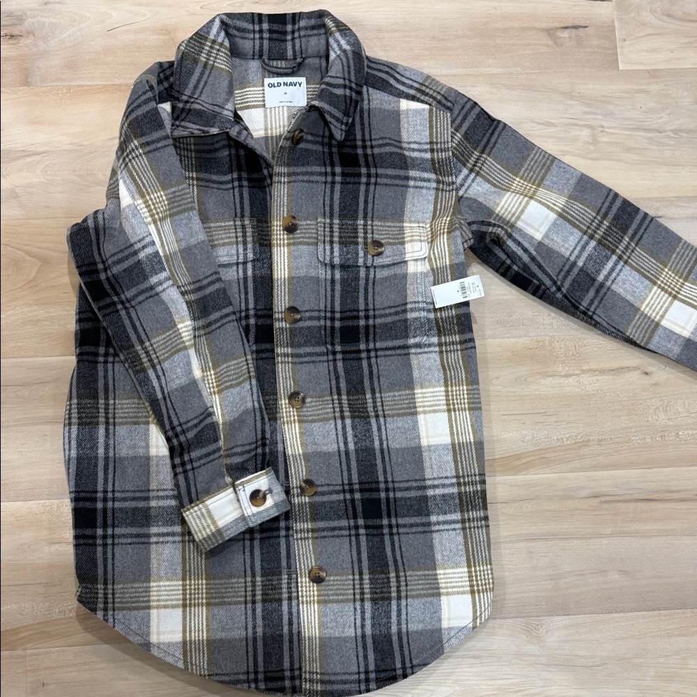 Old Navy Gray Plaid Women’s Shacket